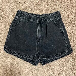 American Eagle High Waisted Mom Jean Shorts Black Size 00‎
